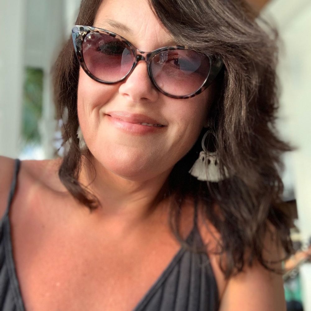 Meet your Posher, April